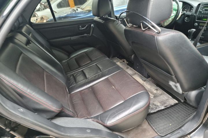 Diferential grup spate Set amortizoare fata Kia Sorento 4X4 motor 2.5crdi  dezmembrez