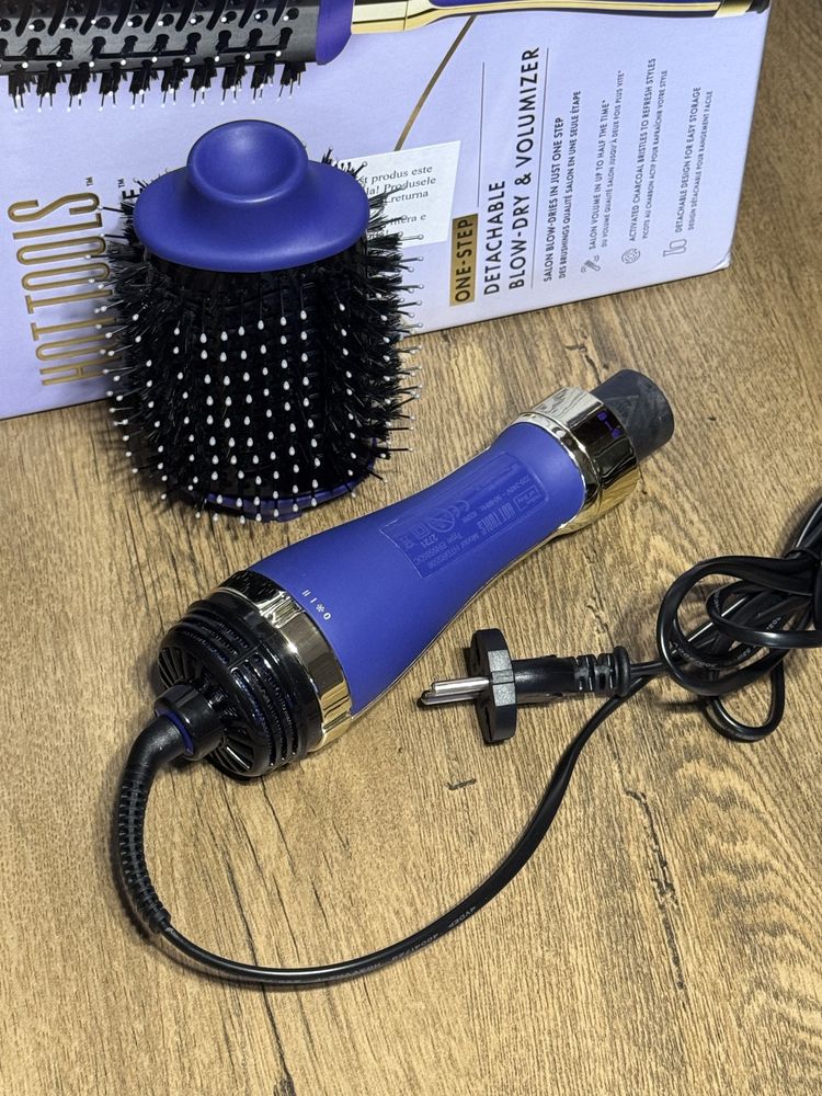 Четка сешоар Hot Tools