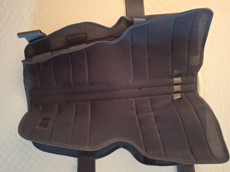 Наколенка,коляно.