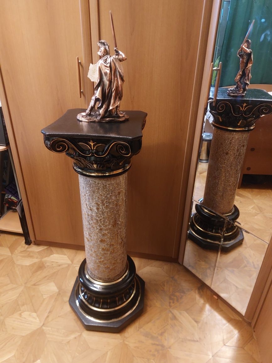Сувенир Римский воин и Римская колонна