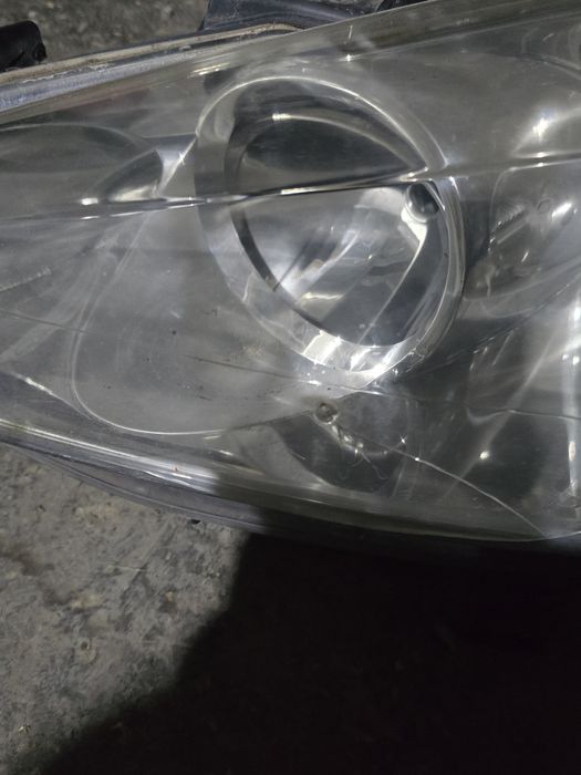 Фарове за пежо 207