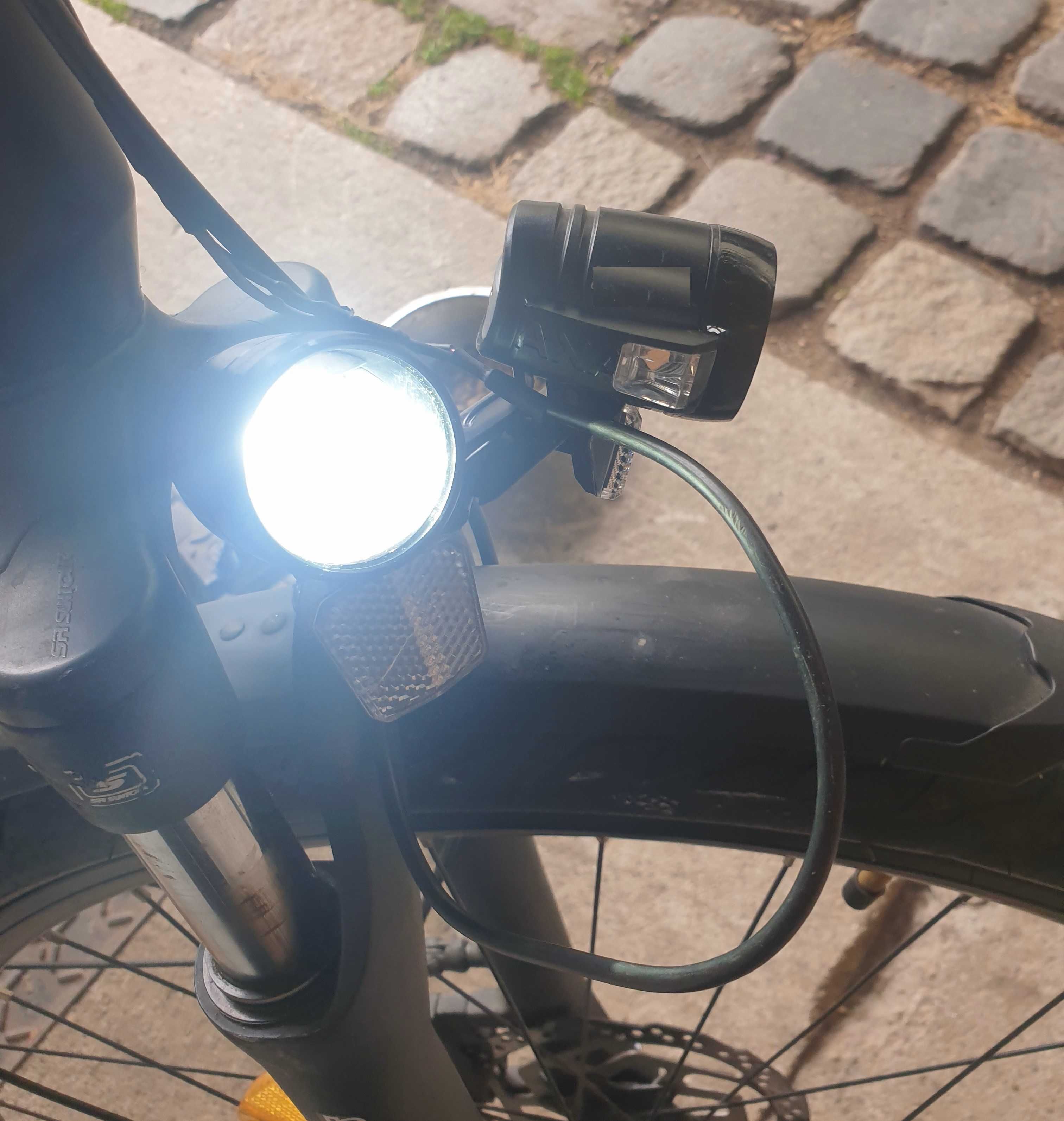 Far LED - AXA Redline 30 LUX , 6V (France) , E-BIKE nou