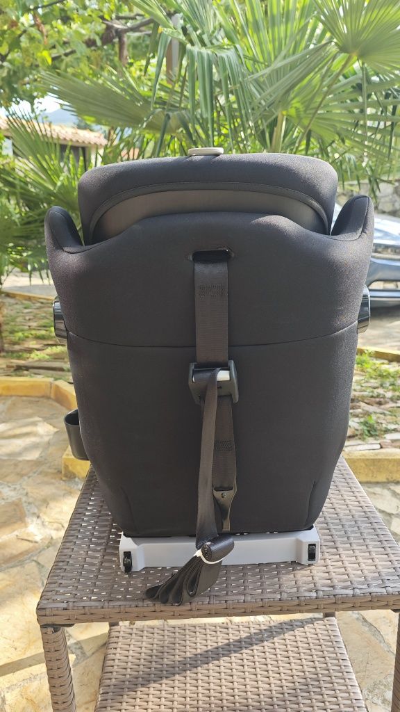 Стол за кола Cangaroo - Force, i-Size, IsoFix , 76-150 cm, черен