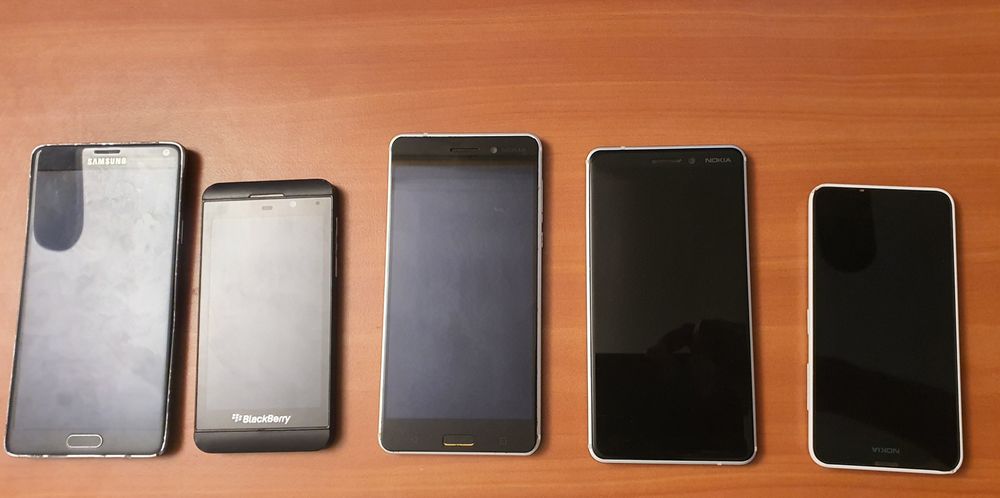 Lot Telefoane complete -5 buc.-ocazie!