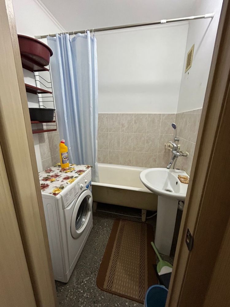 Продам 1 комнатную квартиру в 10 мкр