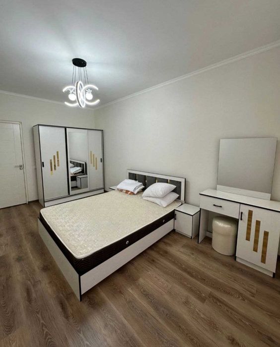 3-комнатная квартира 78,0 м² — ул. Махтумкули, напротив Макро