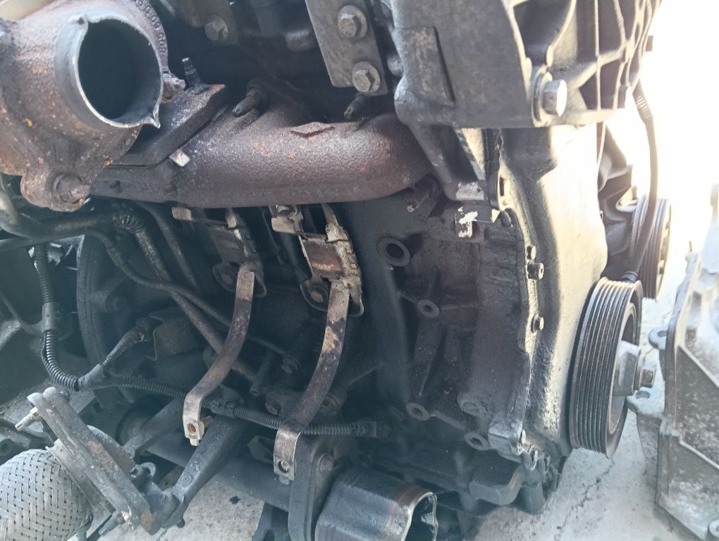 Bloc Motor Complet Ambielat Trafic Vivaro 2.0 dci Euro 4
