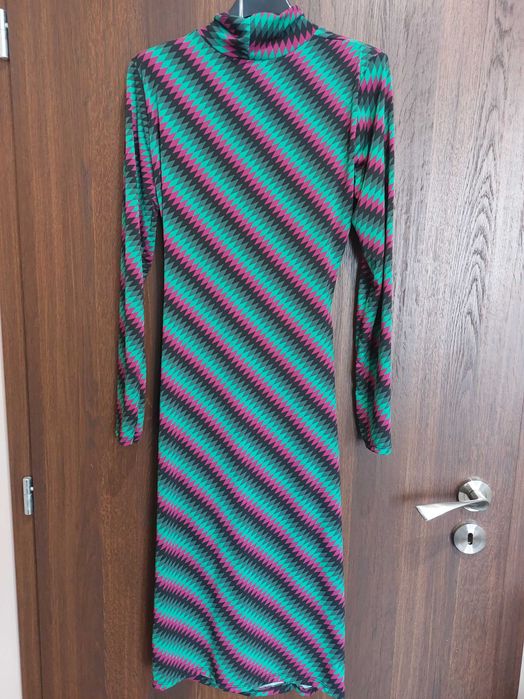 Дамска дълга рокля сезон есен-зима