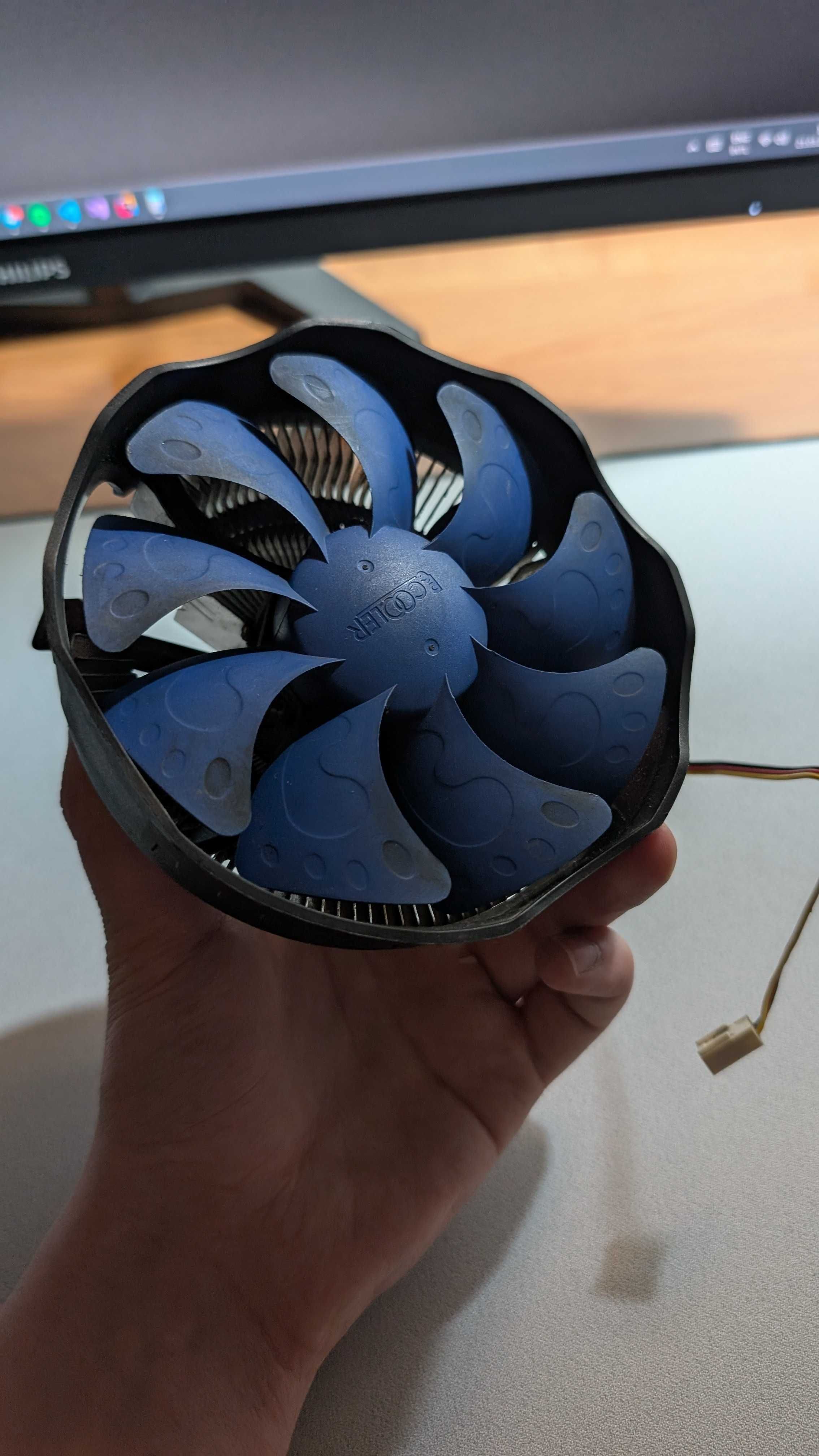 Процессор AMD Athlon 200GE am4 + кулер