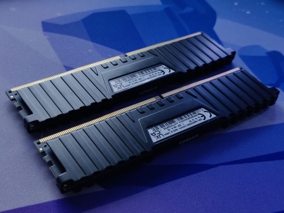 RAM Corsair DDR4