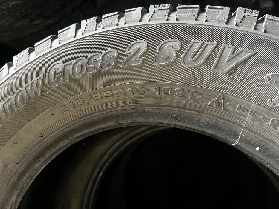 Зимние шины 215/65 R16