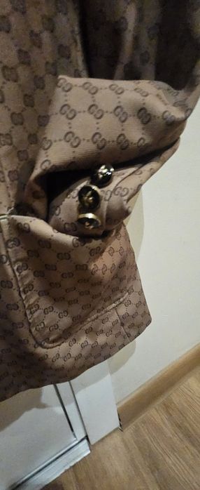 Страхотно сако Gucci the North face