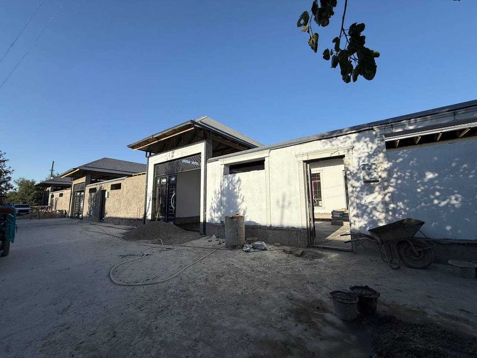 TAYYOR 3.2 SOTIQLI kottedj sotiladi