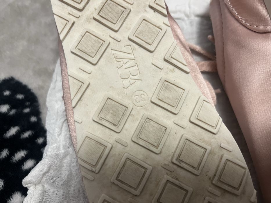 Сатенени Маратонки Zara