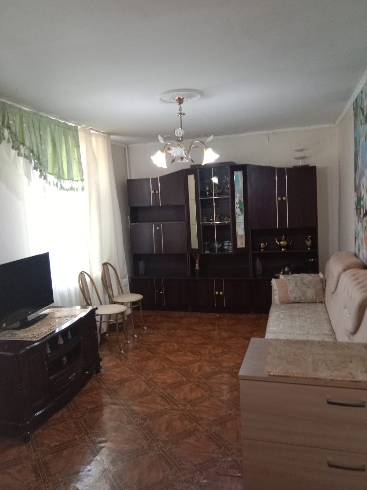 Продается 3 комнатн56ая квартира