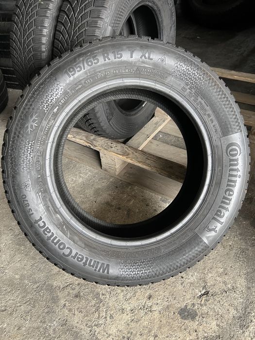 4 anvelope de iarna 195/65/15 Continental 7-8mm DOT 2022!
