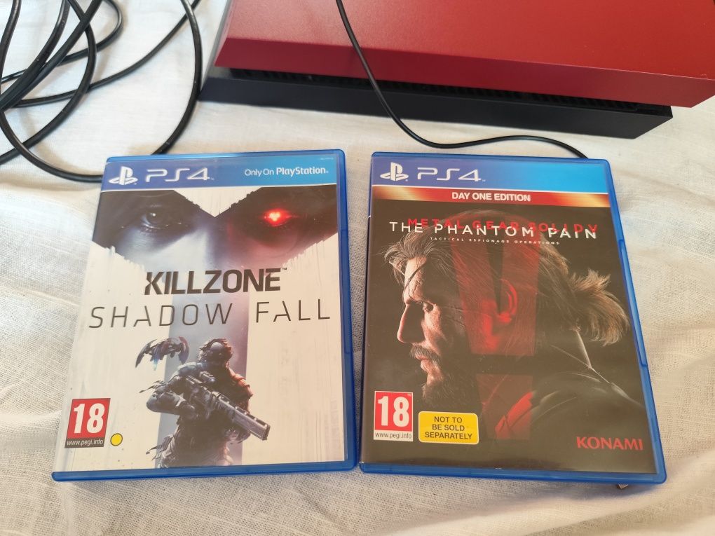 P S 4 play station 4