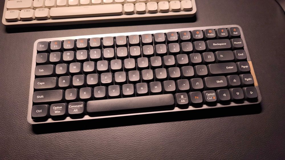 Lofree Flow 84 keys, tastatura mecanica + switchuri Kailh POM Phantom