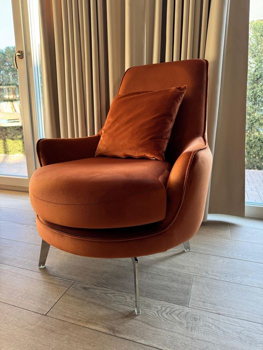 2 fotolii moderne, aproape noi – stare impecabilă 10/10