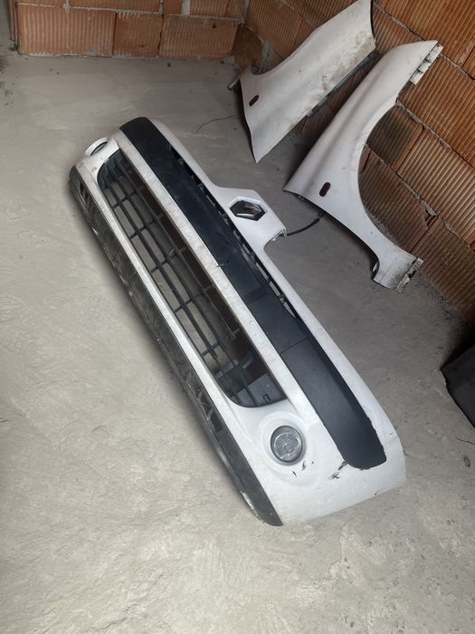 Bara fata Renault Clio 2