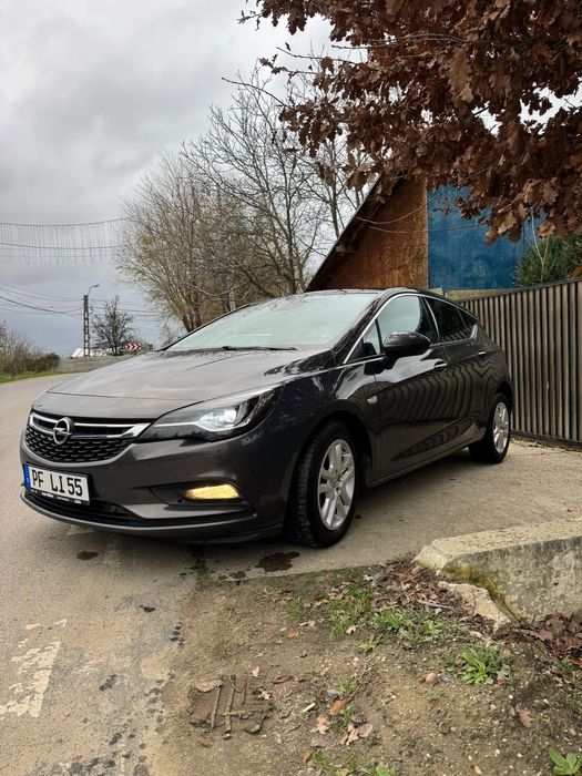 Opel Astra Opel Astra k Diesel 1.6-Opel Astra K  -Model Innovation  -Hatchback  -