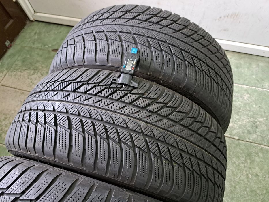 4 anvelope 225/50 R18 Bridgestone runflat 7mm(2021,2022)