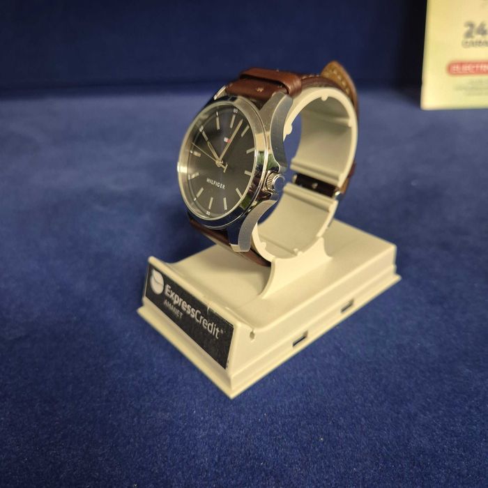 (B32544.1/Ag28 Doi Baieti) Ceas Tommy Hilfiger Bruce / Garantie 2 ani!