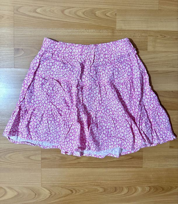 Дамски поли - Zara, Bershka, Refined, shoeby