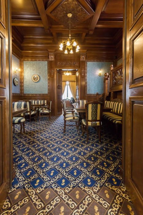 Montaj mocheta si covor Pvc,cât și curățat profesional mocheta