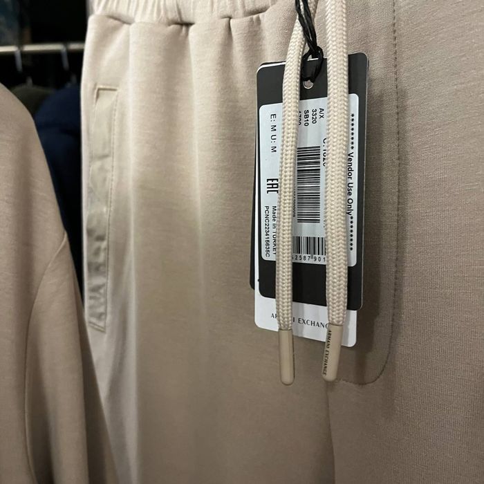 Мъжки екипи Armani Exchange