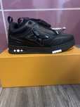 Lv skates (full black)