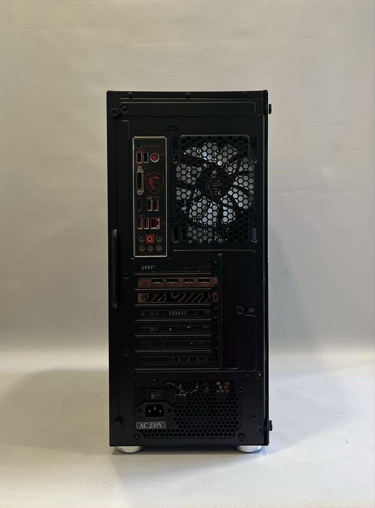 Геймърски компютър AMD Ryzen 5 3600, RX 6600 8GB, 16GB ram