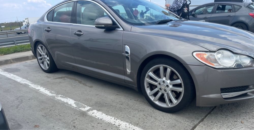 Dezmembrez Jaguar XF 3.0d 275cp,306DT 2010 euro 5