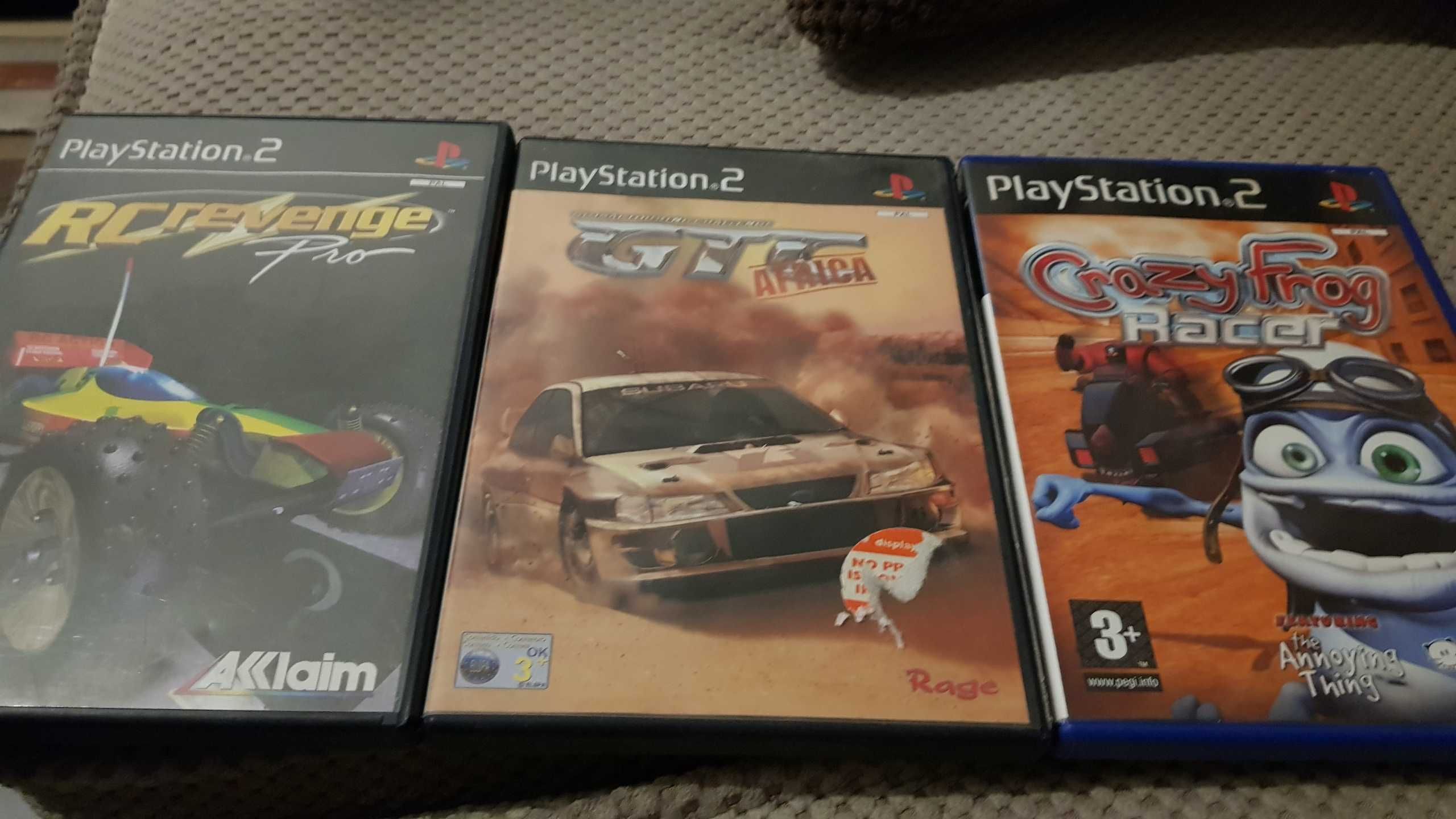 PS2 Playstation 2 ps 2 Sony cu 1 joc curse de masini