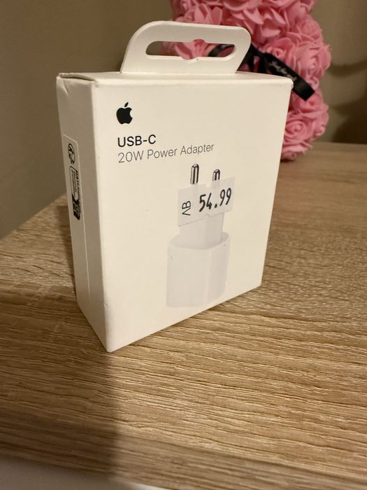 Iphone 16 Pro 256Gb гаранция+зарядно