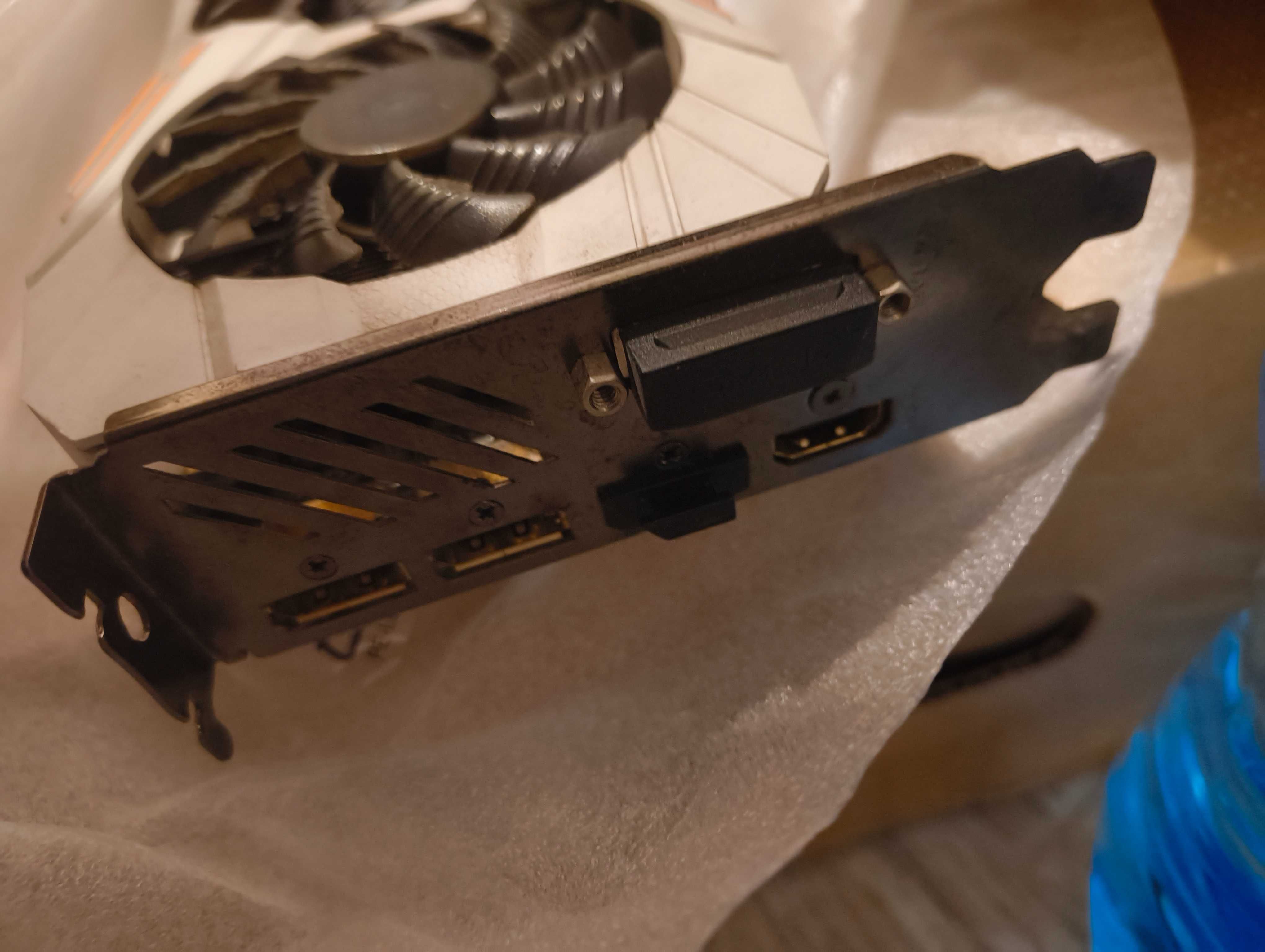 Видео карта  GeForce GTX 1080Ti