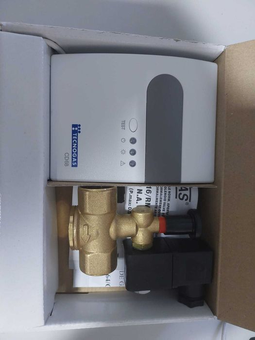 Kit detector gaz GPL/ propan cu electrovalva  3/4