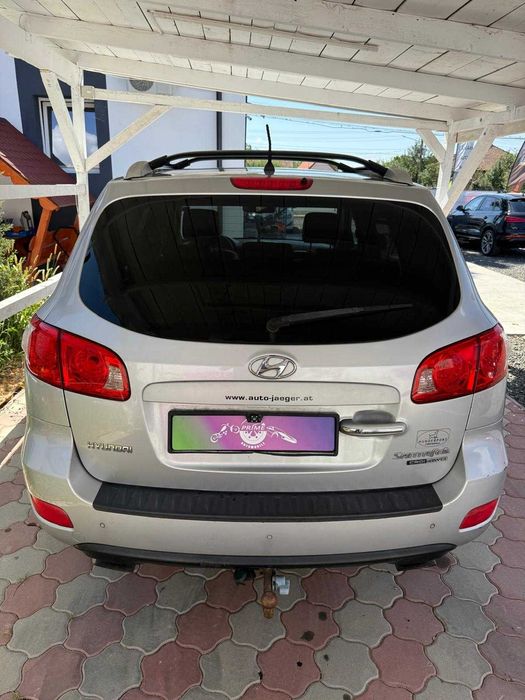 Hyundai Santa Fe Luxury/ Tractiune 4x4 si 2x4 /155 Cai/Piele neagra