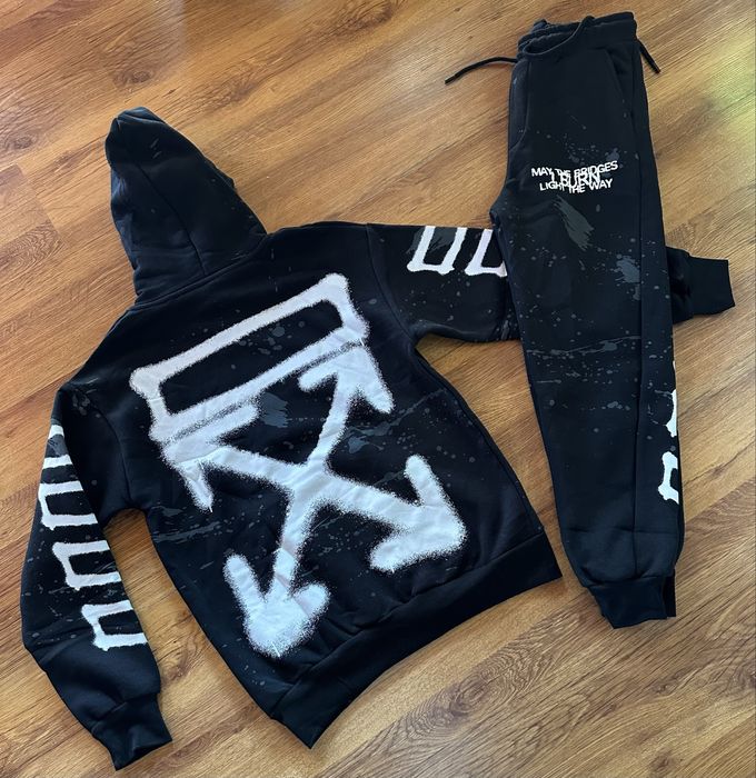 Мъжки,ватиран,черен екип OFF White с голяма щампа на гърба