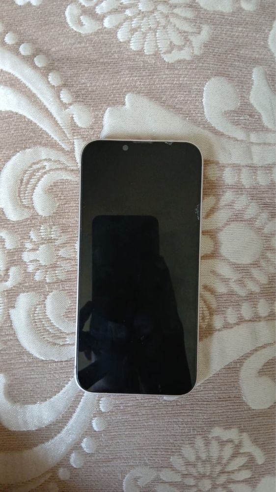 iPhone 13 розовый с коробкой
