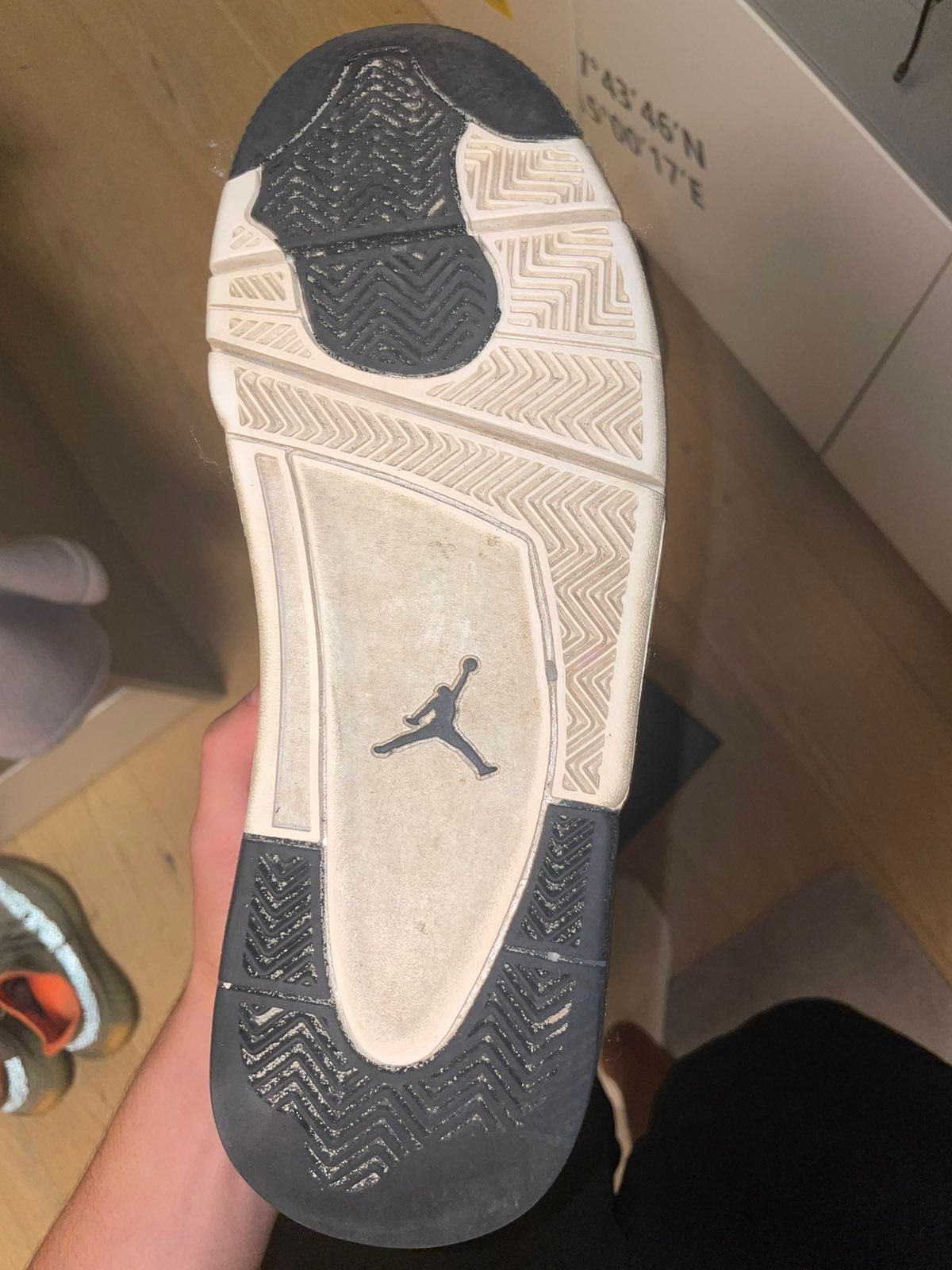 Jordan 4  Retro ,оригинални