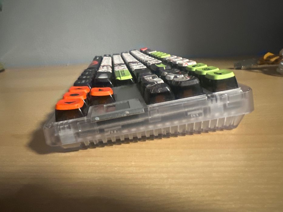 Qwerty QK80 Keyboard