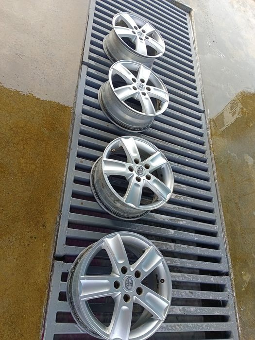 Продам диски   R16 5/114,3
