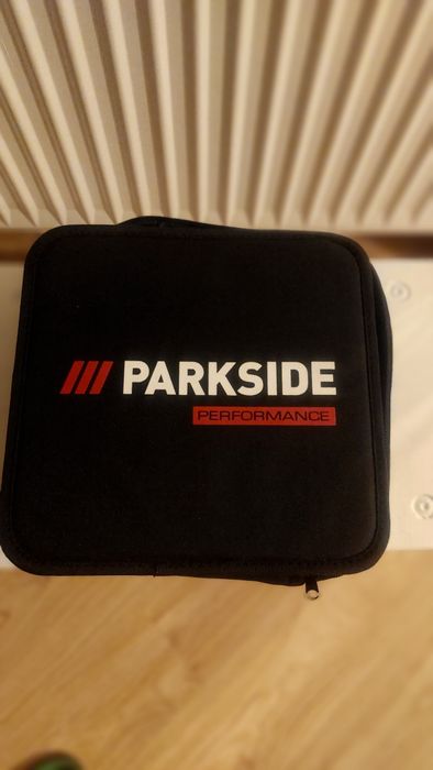 Trusa panza Parkside cu acumulator, incarcator, burghie, biti
