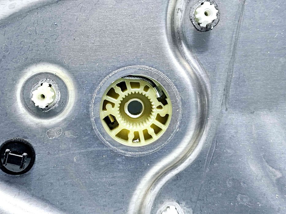 Macara electrica geam dreapta fata Mercedes Clasa E (W212) AMG [Fabr 2