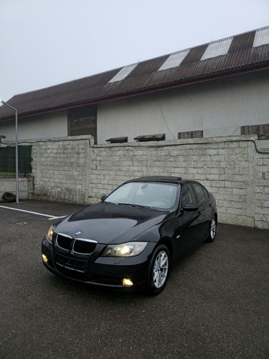 Bmw e90 Diesel 2.0 trapa , xenon