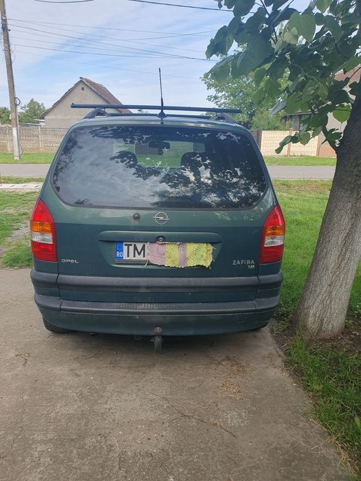 OFERTA!! 2 ZAFIRA la preț de 1!
