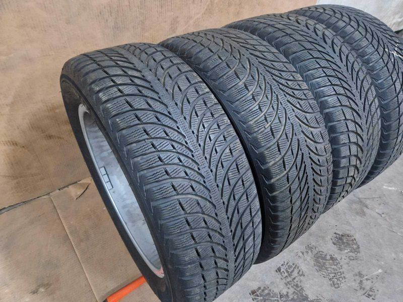 4 Michelin R19 235/55/ 
всесезонни гуми 
DOT0418