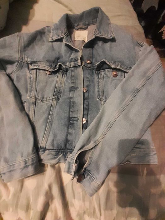 Geaca de blugi damă Zara si 2 sutiene  mărime XS-S
