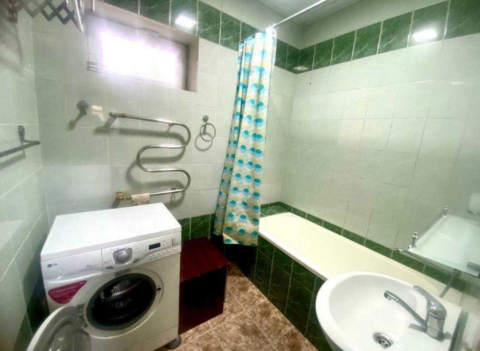 Сдается квартира..  просп.Амира Темура